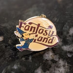 Vtg Sorcerer Mickey Pin